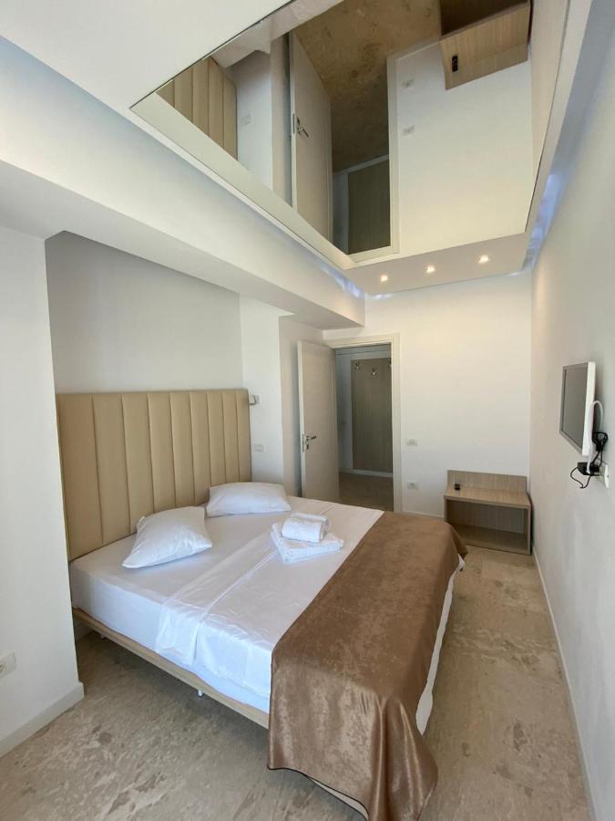 Apartament Ella Front View Năvodari Eksteriør bilde